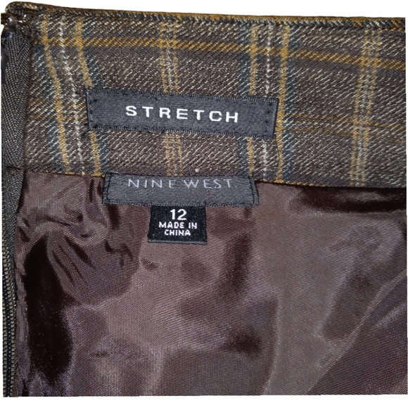 🏖️NINE WEST Plaid Mini Skirt - Picture 7 of 8